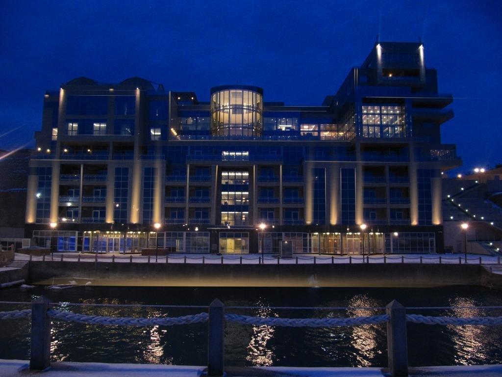 Caspian Riviera Grand Palace Hotel Aktau  Exterior foto The Supreme Court of Finland