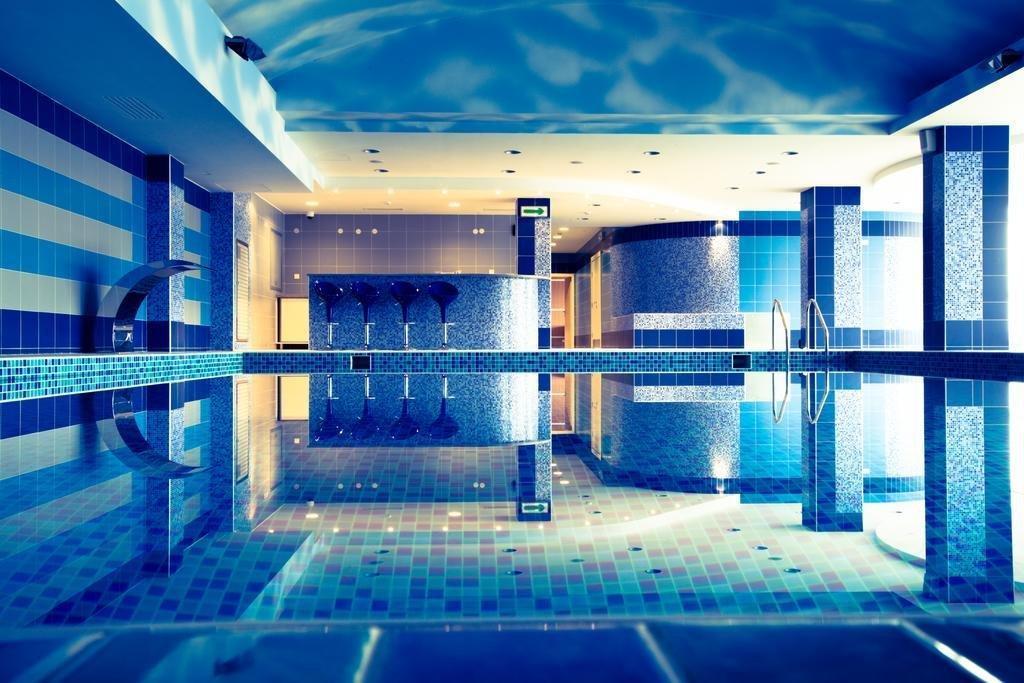 Caspian Riviera Grand Palace Hotel Aktau  Exterior foto The interior of the hotel