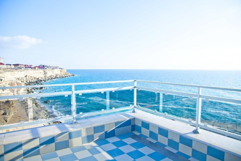 Caspian Riviera Grand Palace Hotel Aktau  Exterior foto View of the sea from the lighthouse