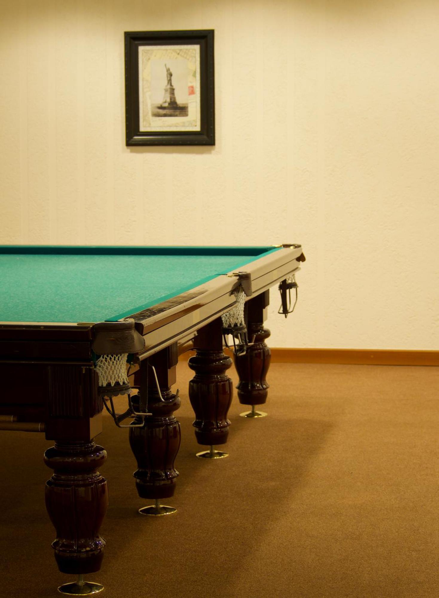 Caspian Riviera Grand Palace Hotel Aktau  Exterior foto A pool table