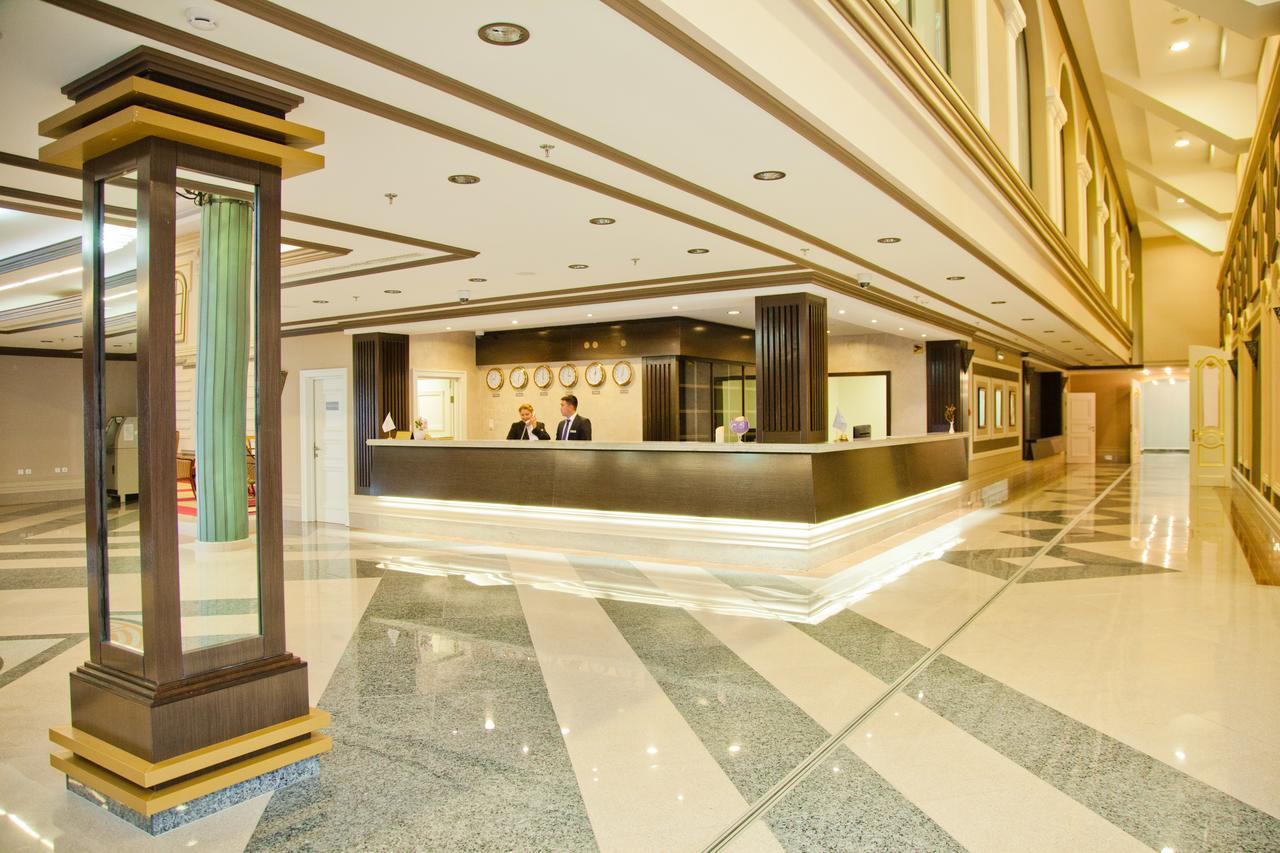 Caspian Riviera Grand Palace Hotel Aktau  Exterior foto Lobby